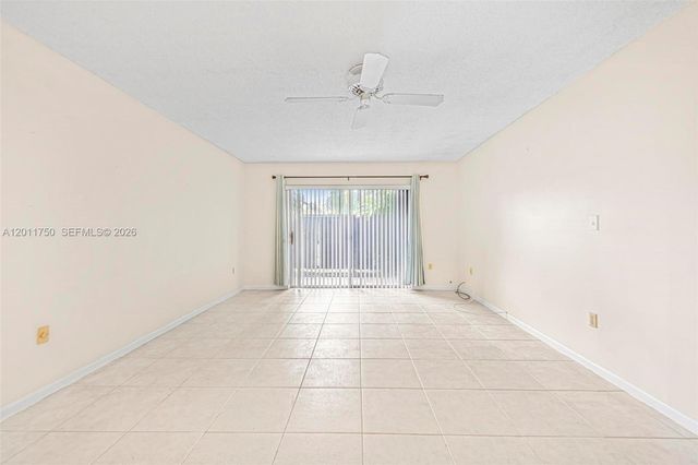 9107 SW 137th Ter 1-4, Miami, FL 33176