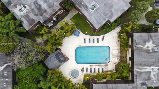 9107 SW 137th Ter 1-4, Miami, FL 33176