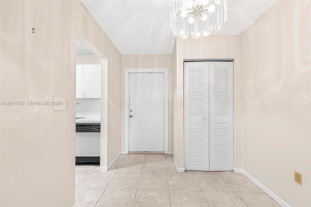 9107 SW 137th Ter 1-4, Miami, FL 33176