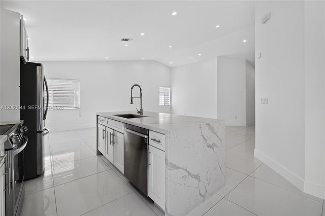 15772 SW 74th Lane, Miami, FL 33193