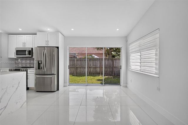 15772 SW 74th Lane, Miami, FL 33193