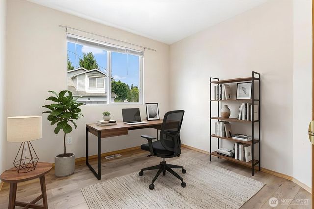 11543 62nd Avenue S, Seattle, WA 98178
