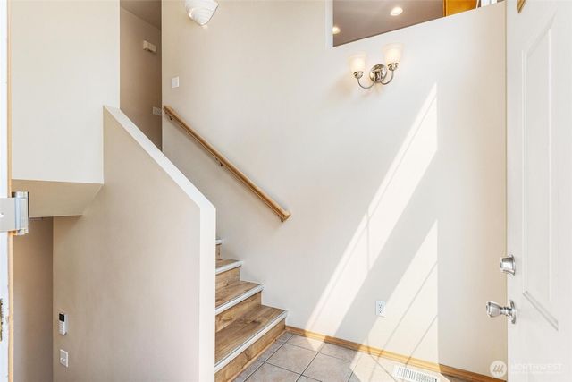 11543 62nd Avenue S, Seattle, WA 98178