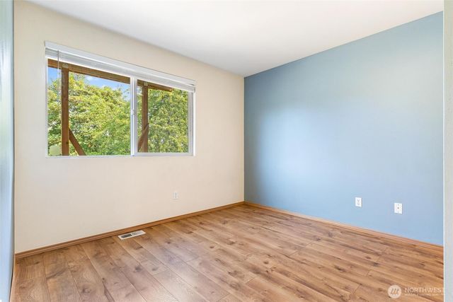 11543 62nd Avenue S, Seattle, WA 98178
