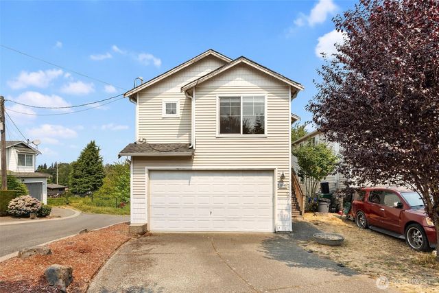 11543 62nd Avenue S, Seattle, WA 98178