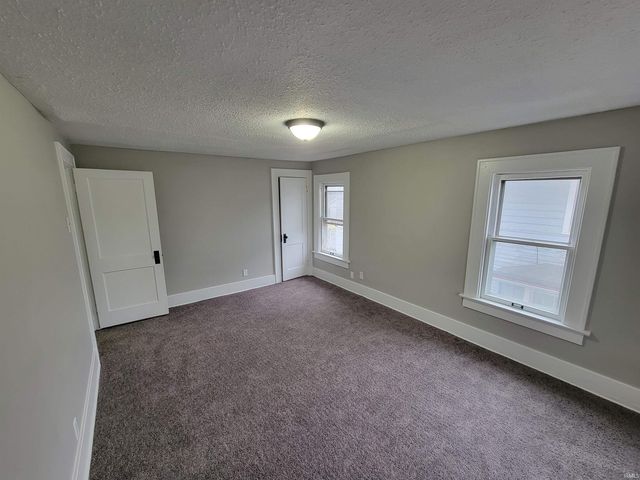 420 Lexington Avenue, Fort Wayne, IN 46807