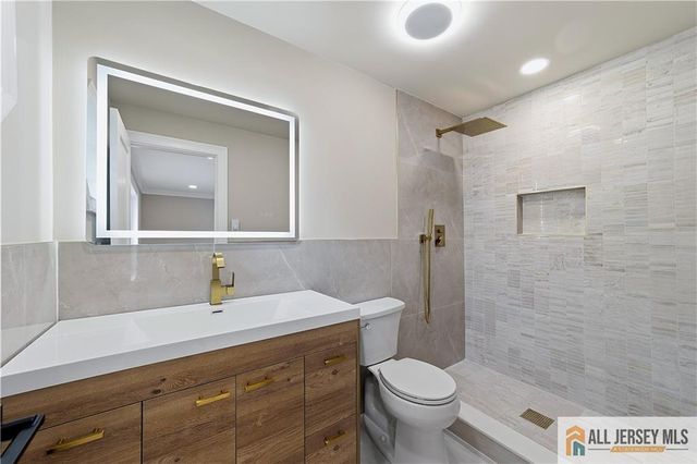 66 Essex Road 66B, Monroe, NJ 08831