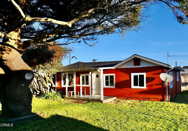 658 S Franklin Street, Fort Bragg, CA 95437