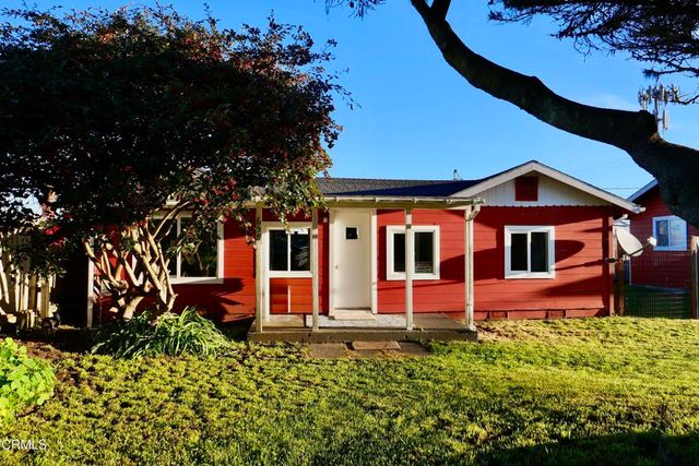 658 S Franklin Street, Fort Bragg, CA 95437
