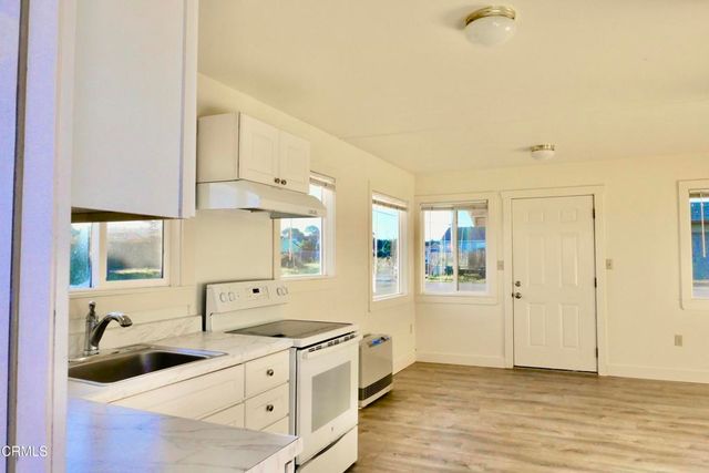 658 S Franklin Street, Fort Bragg, CA 95437