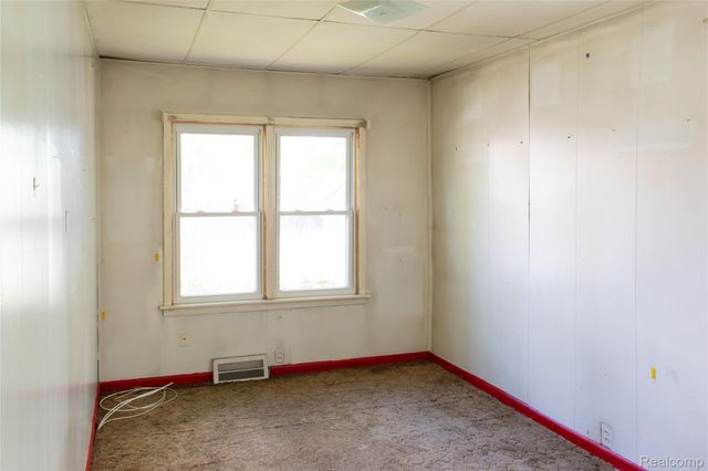 26536 Dartmouth Street, Madison Heights, MI 48071
