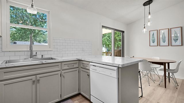 4583 Sutton Place, Grandville, MI 49418