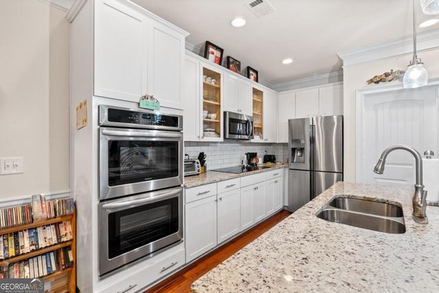 341 Villa Park Circle 37, Stone Mountain, GA 30087