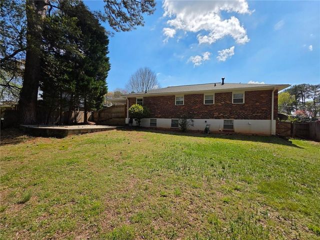 652 Forest Ridge Drive SE, Marietta, GA 30067