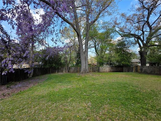 652 Forest Ridge Drive SE, Marietta, GA 30067