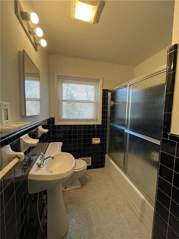 652 Forest Ridge SE Drive, Marietta, GA 30067