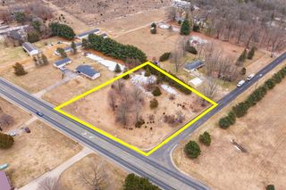 22889 Red Arrow Highway, Mattawan, MI 49071