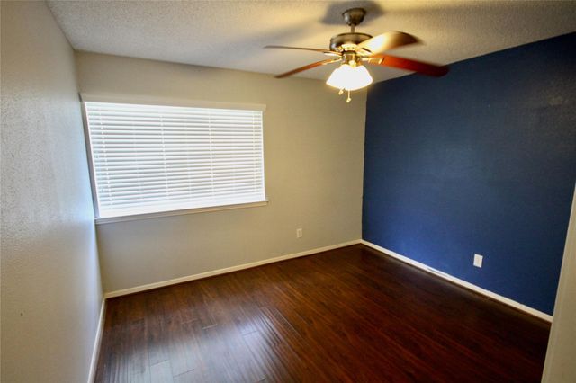 10703 Sageberry Drive, Houston, TX 77089