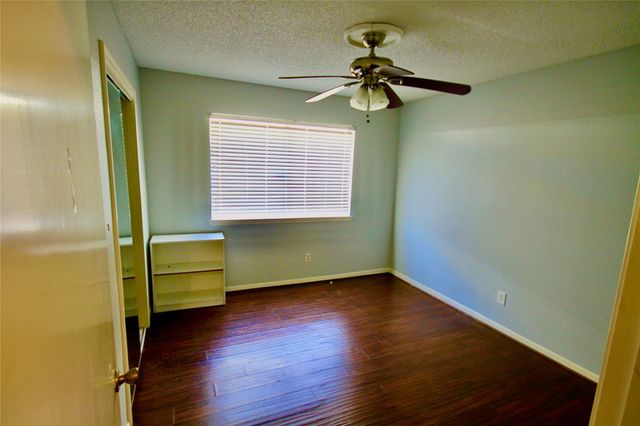10703 Sageberry Drive, Houston, TX 77089