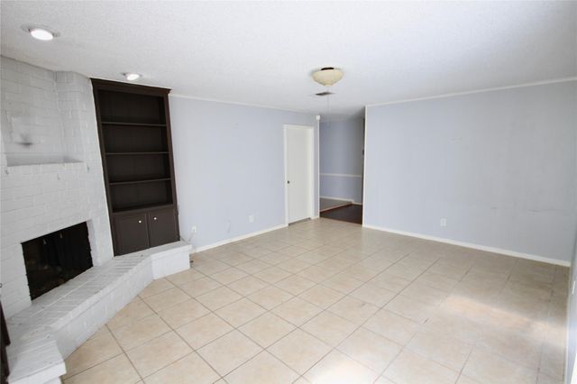 10703 Sageberry Drive, Houston, TX 77089