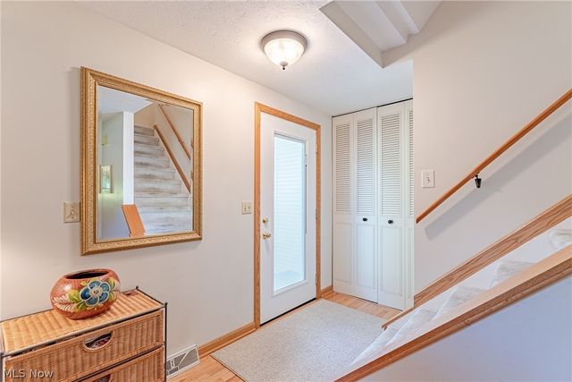 4680 Treetop Drive, Copley, OH 44321