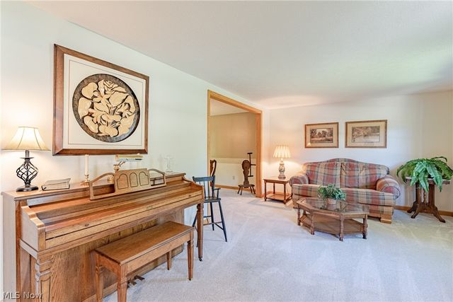 4680 Treetop Drive, Copley, OH 44321