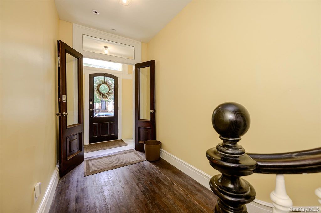 439 E 143 Street E, Bronx, NY 10454 — photo 3