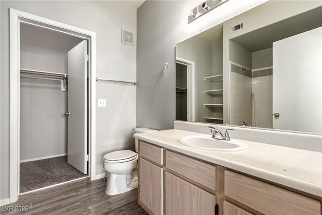 7413 West RUSSELL Road 254, Las Vegas, NV 89113