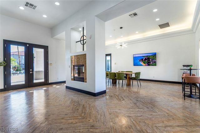 7413 West RUSSELL Road 254, Las Vegas, NV 89113