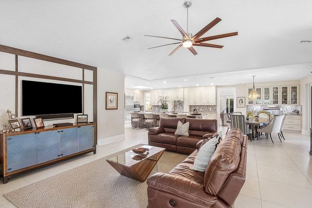 10707 El Caballo Court, Delray Beach, FL 33446