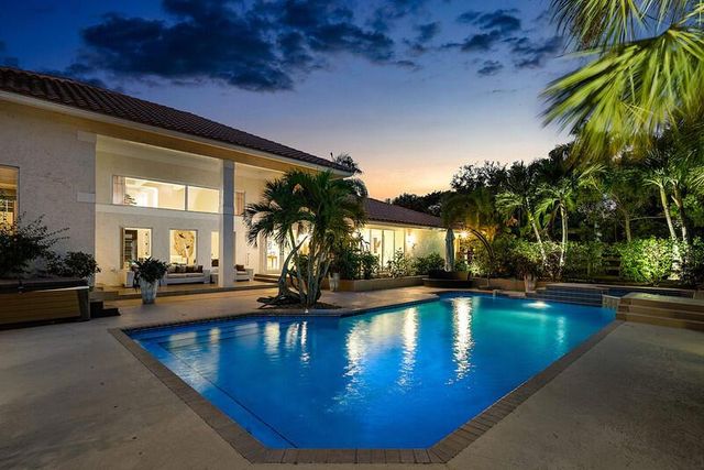 10707 El Caballo Court, Delray Beach, FL 33446