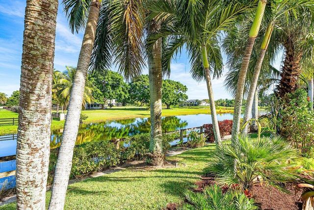 10707 El Caballo Court, Delray Beach, FL 33446