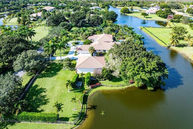 10707 El Caballo Court, Delray Beach, FL 33446