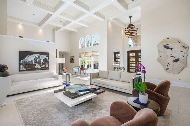 10707 El Caballo Court, Delray Beach, FL 33446