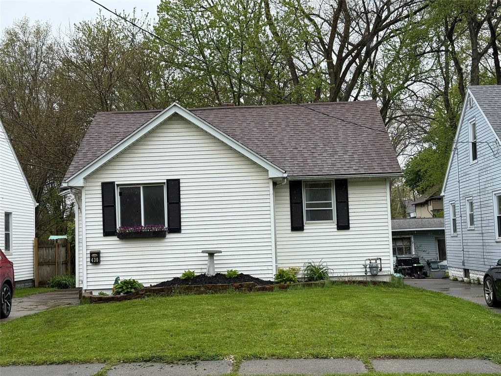 430 CHAUTAUQUA Boulevard, Erie, PA 16511