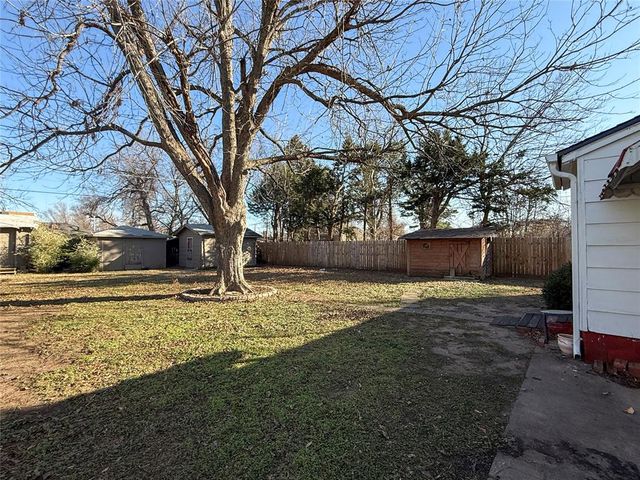 4300 N State Street, Warr Acres, OK 73122