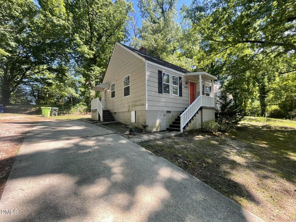 2421 Renfrow Road, Raleigh, NC 27603