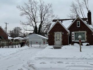 15572 Fordham Street, Detroit, MI 48205