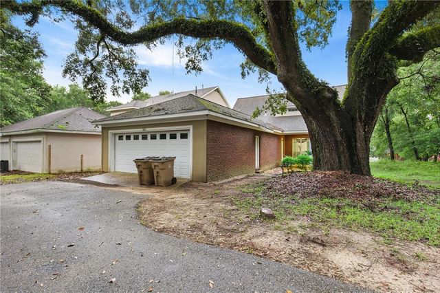 5925 Eastridge Place, Mobile, AL 36608
