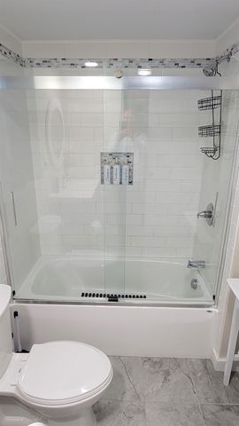 93 E Huntress Pond Road, Barnstead, NH 03225