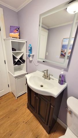 93 E Huntress Pond Road, Barnstead, NH 03225