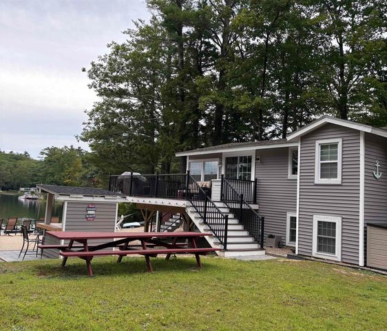 93 E Huntress Pond Road, Barnstead, NH 03225