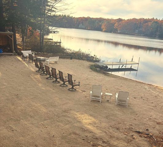 93 E Huntress Pond Road, Barnstead, NH 03225