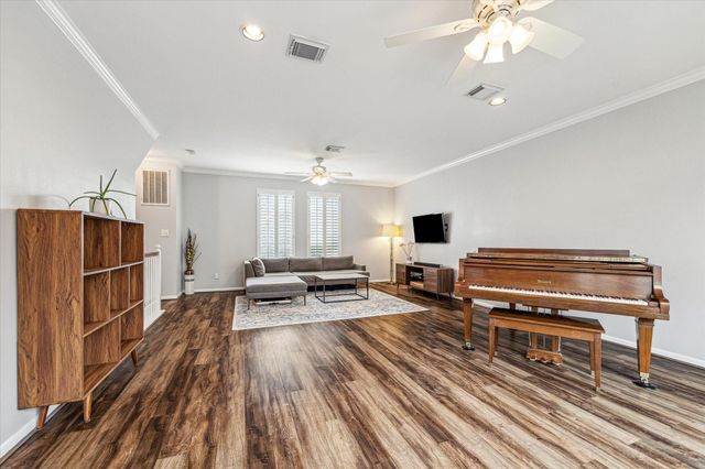 1213 Oneil Street B, Houston, TX 77019