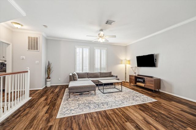 1213 Oneil Street B, Houston, TX 77019