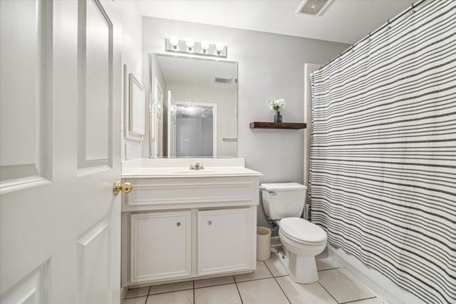 1213 Oneil Street B, Houston, TX 77019