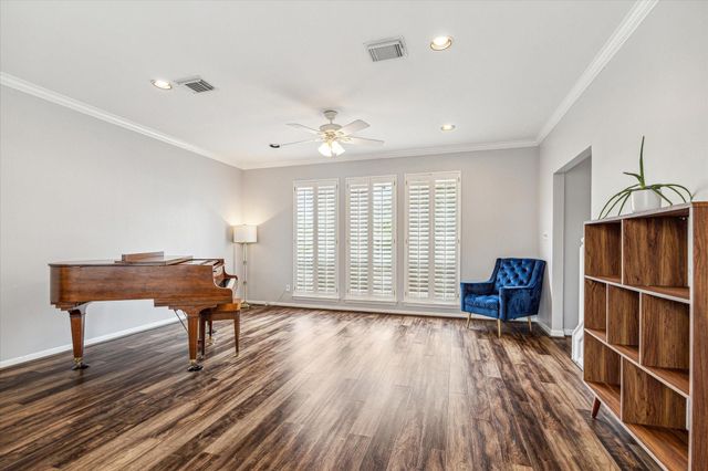 1213 Oneil Street B, Houston, TX 77019