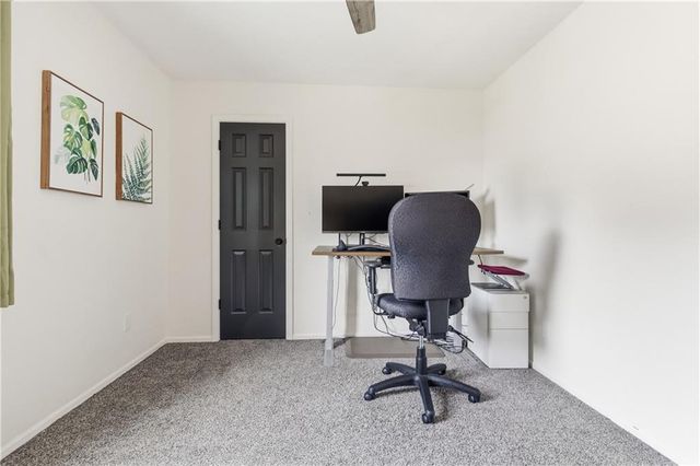 817 NW Golden Court, Blue Springs, MO 64015