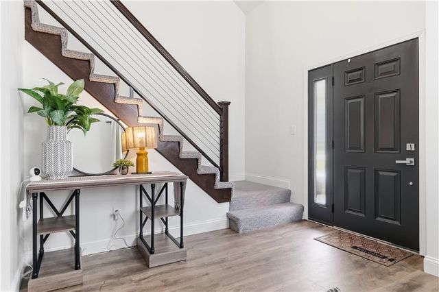 817 NW Golden Court, Blue Springs, MO 64015