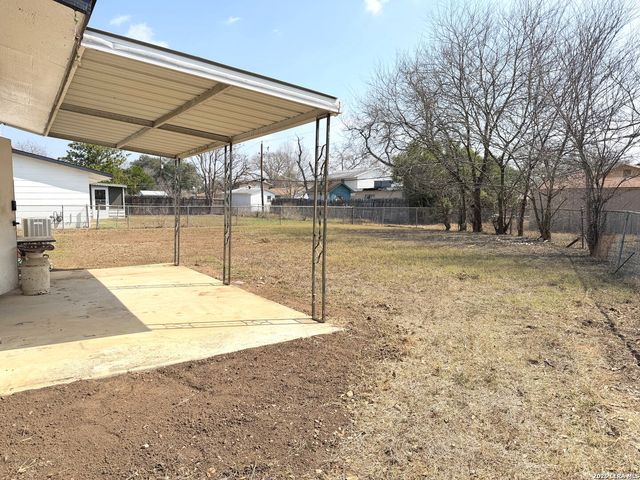 4206 Dauphine, San Antonio, TX 78218